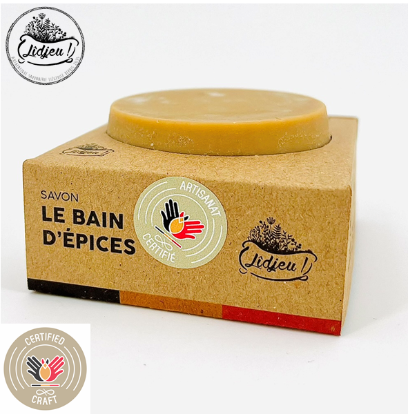 Le Bain d’Épices, savon 100% d'origine naturelle, certifié BIO, à l'amande douce, parfumé à la cannelle et aux d'épices – Image 2